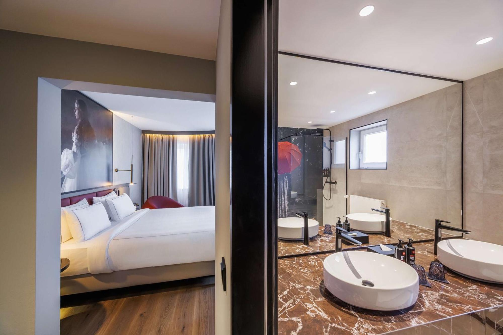 Отель Radisson Red Kudamm